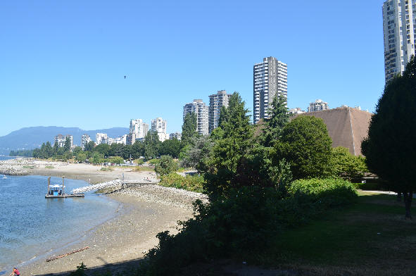 Vancouver Aquatic Centre to Stanley Park